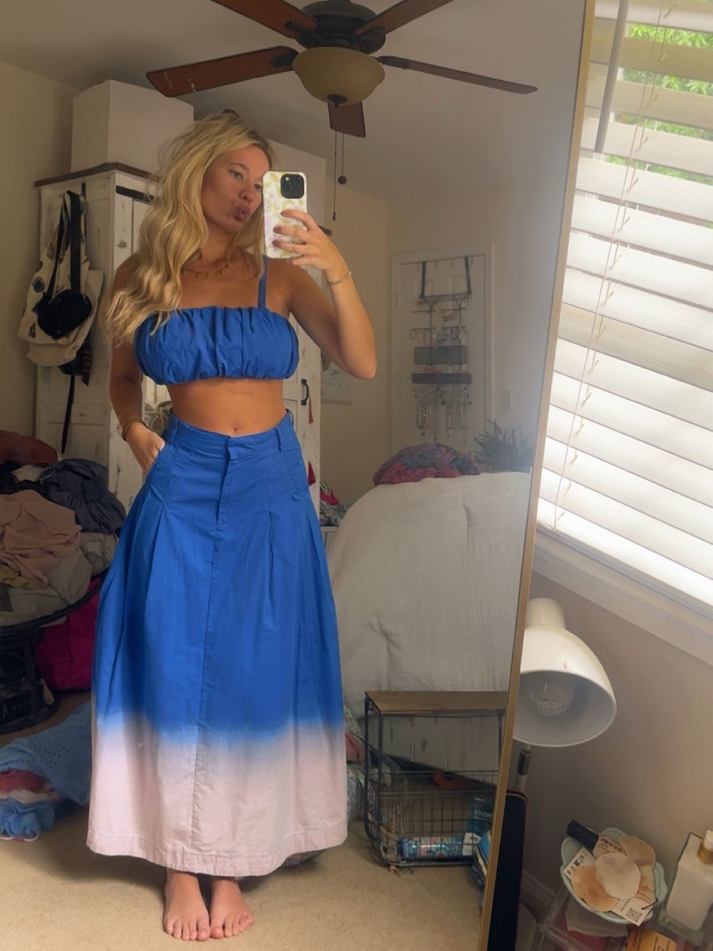 Lulus 2 piece skirt set fits actually